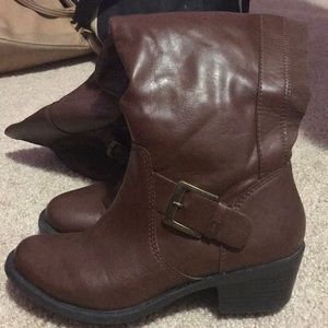 Cathy Jean knee high boots